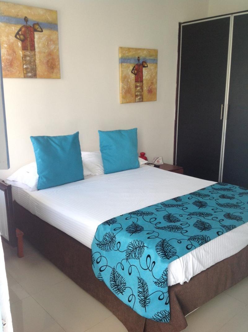 Puerto De Manga Hotel 3*